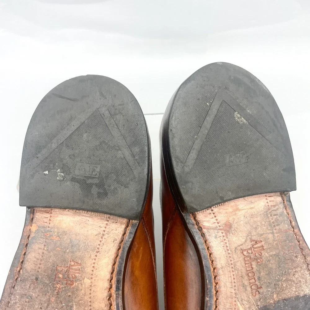 Allen Edmonds Mens 10.5D Flatiron Derby Oxfords Brown Leather Medallion Toe Shoe